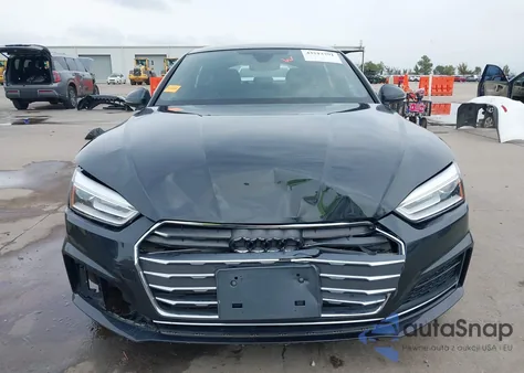 2018 Audi A5 2.0T Premium z USA, uszkodzony, nr VIN WAUDNCF51JA009645